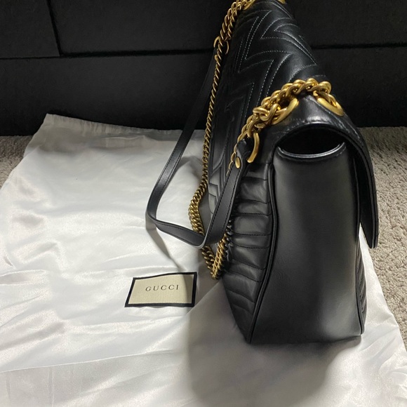 Gucci Marmont Bag - Picture 5 of 11